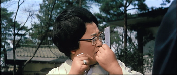 『日本一のゴマスリ男』で常務夫人の京塚昌子